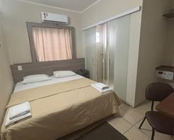 Standard  com Cama de Casal