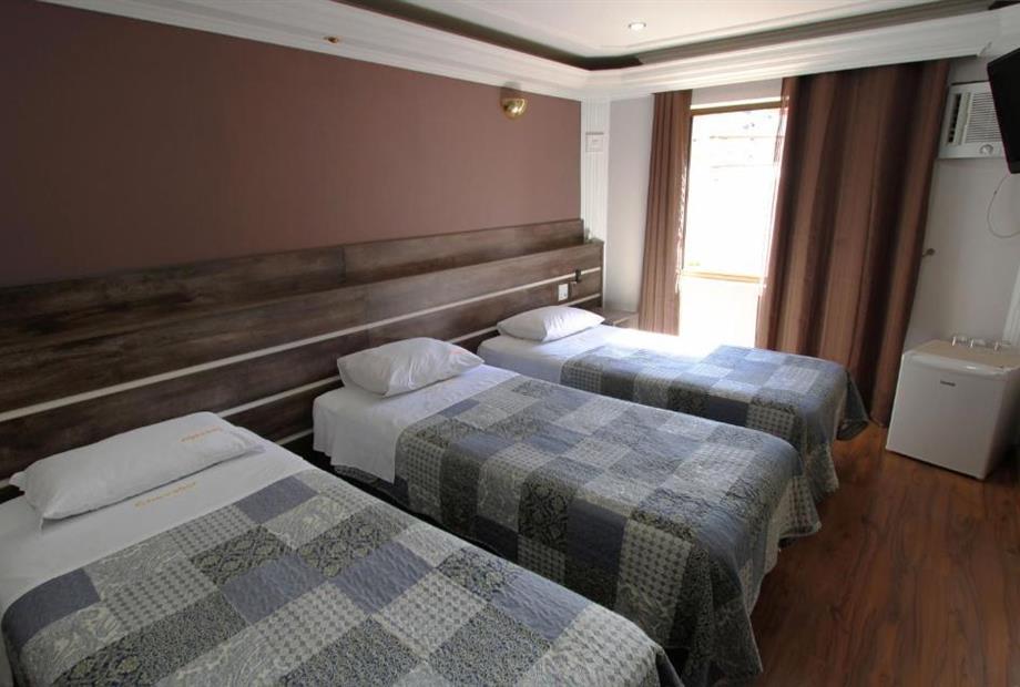 Quarto Triplo Luxo-2.jpg