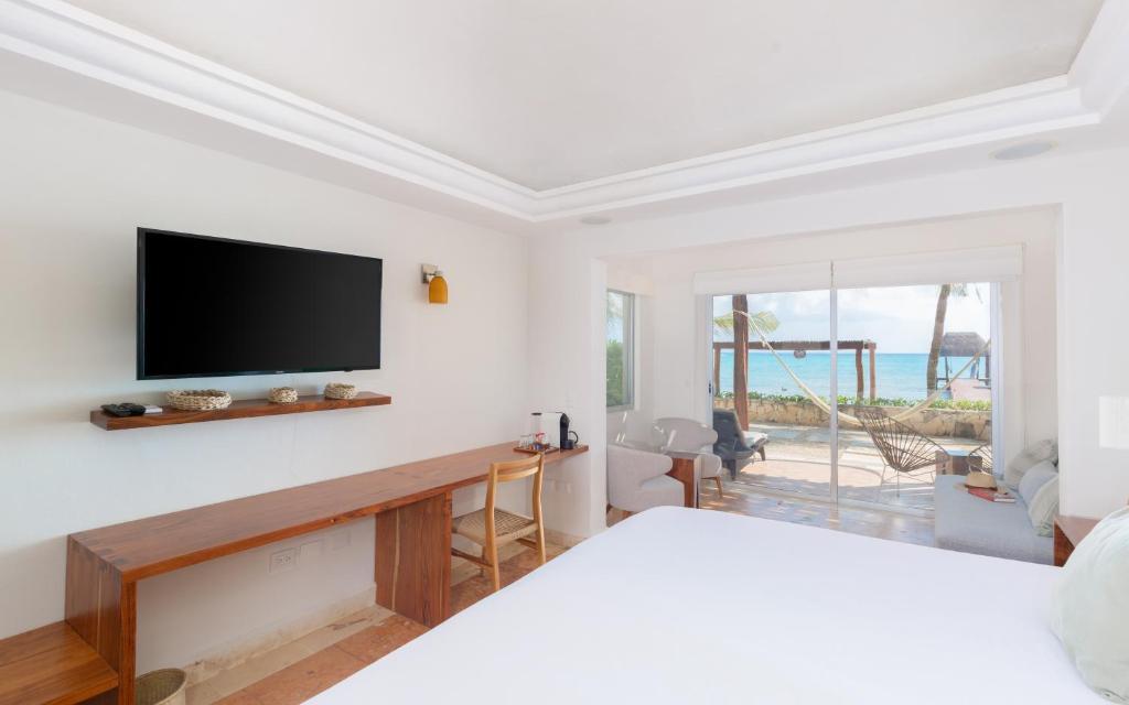 Beach Front Junior Suite - Suíte Júnior à Beira-mar-3.jpg