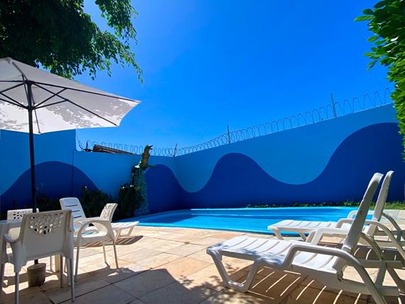 piscina_easy-resize.com (1).jpg