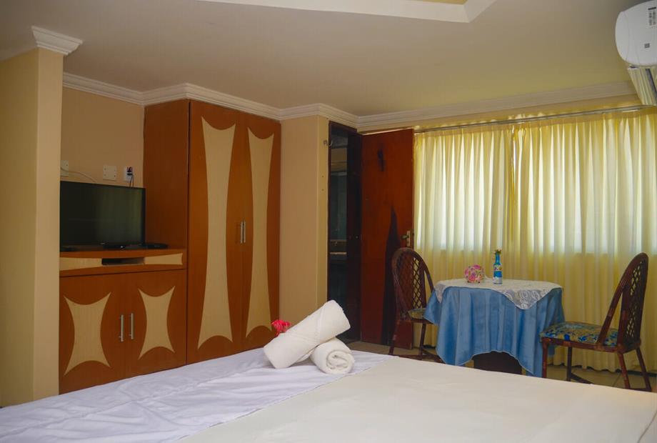 suíte casal + solteiro (1).jpg