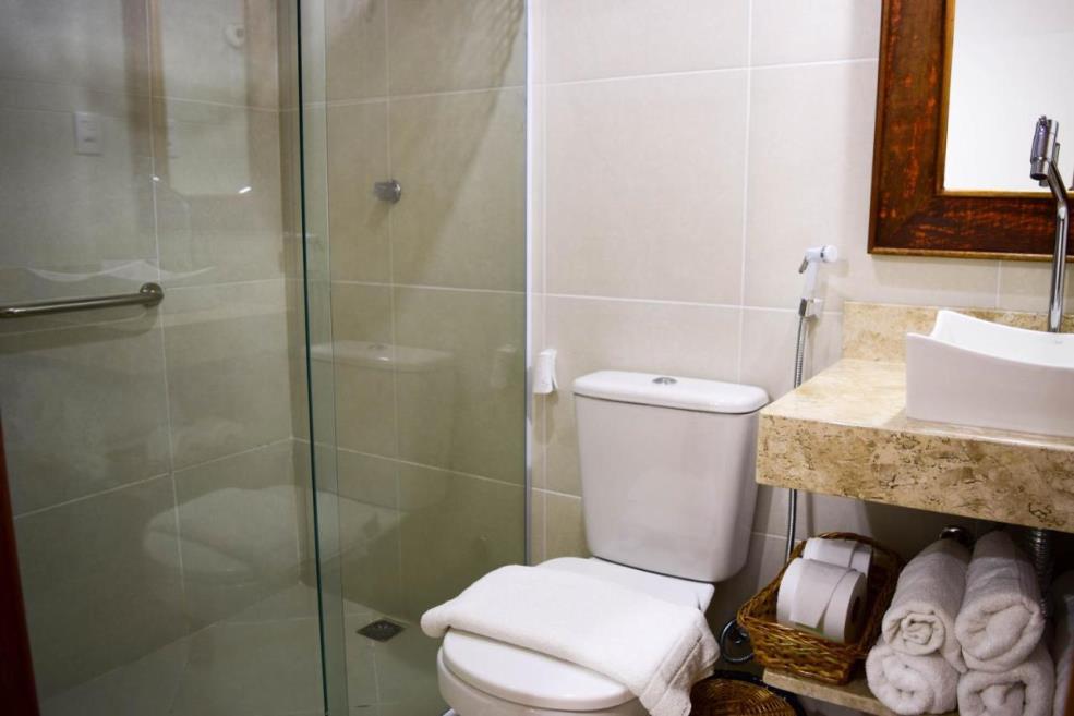 ade5a65e-270c-48d0-9071-539e4149a164.jpg