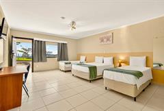 Chalé até 4 pessoas e PET