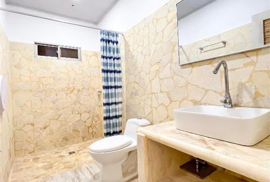 Quarto Superior com Cama Queen-size-9.jpg