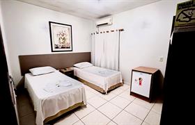 Quarto Standard com 2  Camas de Solteiro do GB Hoteis Foz