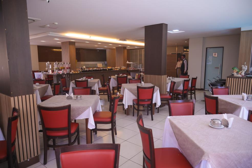 lagunaplaza-005_easy-resize.com.jpg