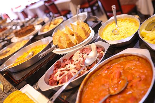 lagunaplaza-008_easy-resize.com (1).jpg