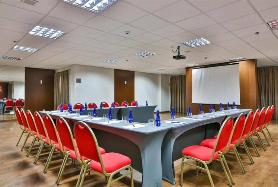 mg flats hotel & residence8.jpg