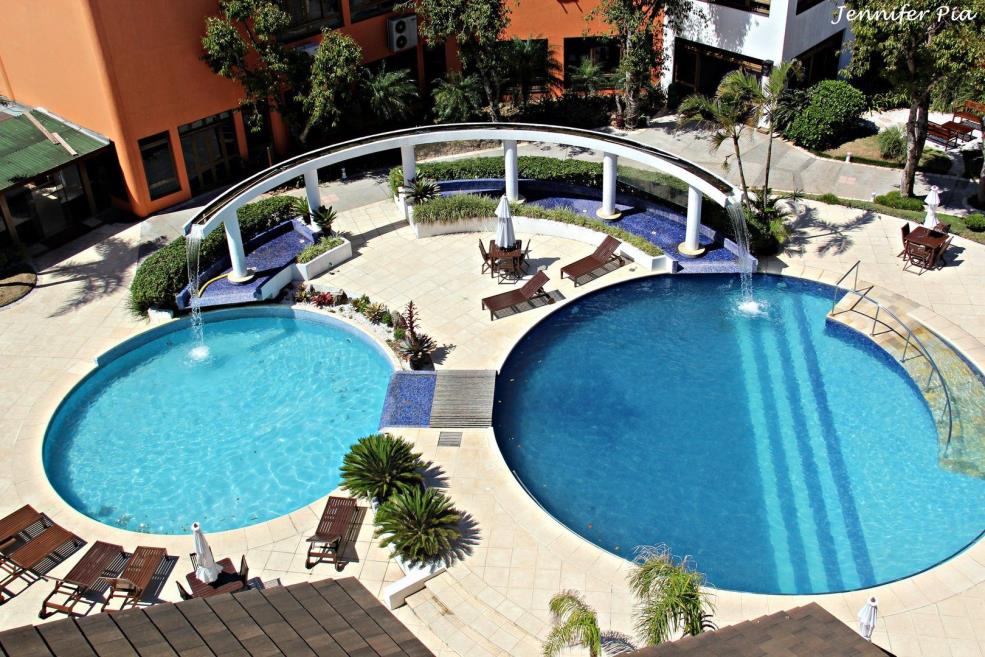piscinas externas.jpg
