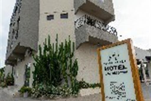 hotel plaza (59).jpg