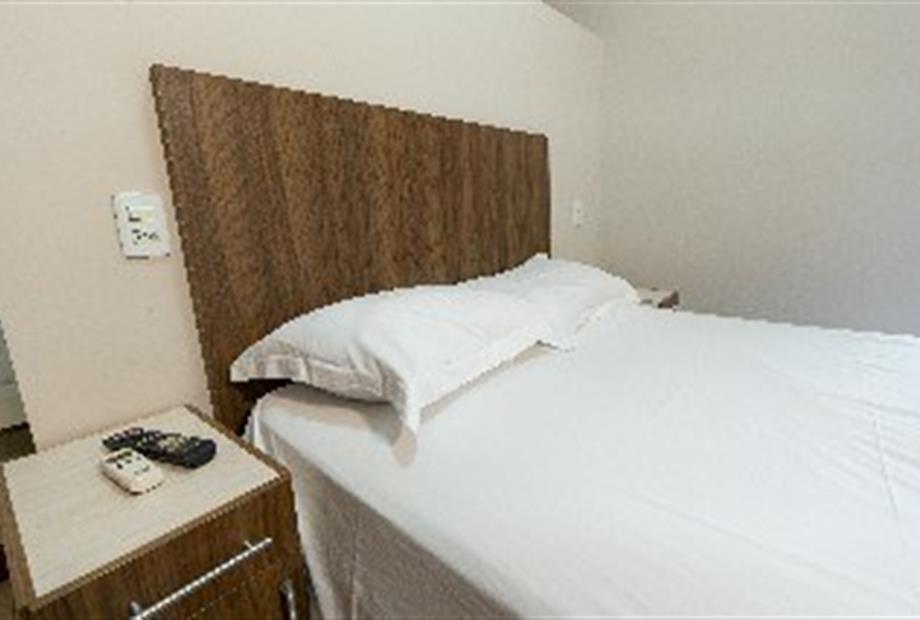 hotel plaza (22) (1).jpg