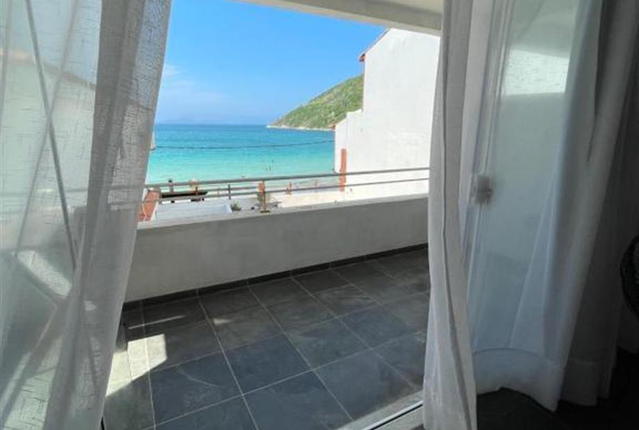 Suíte Júnior com Varanda-6.jpg