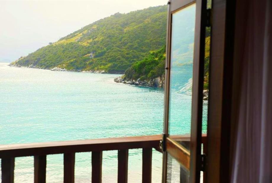 Suíte com Cama King-size e Vista do Mar-8.jpg