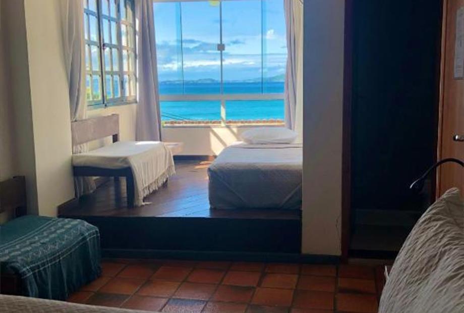 Suíte Júnior com Vista para o Mar-5.jpg