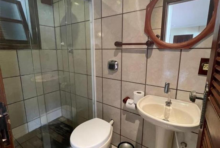 Quarto Standard com Cama Queen-size-5.jpg