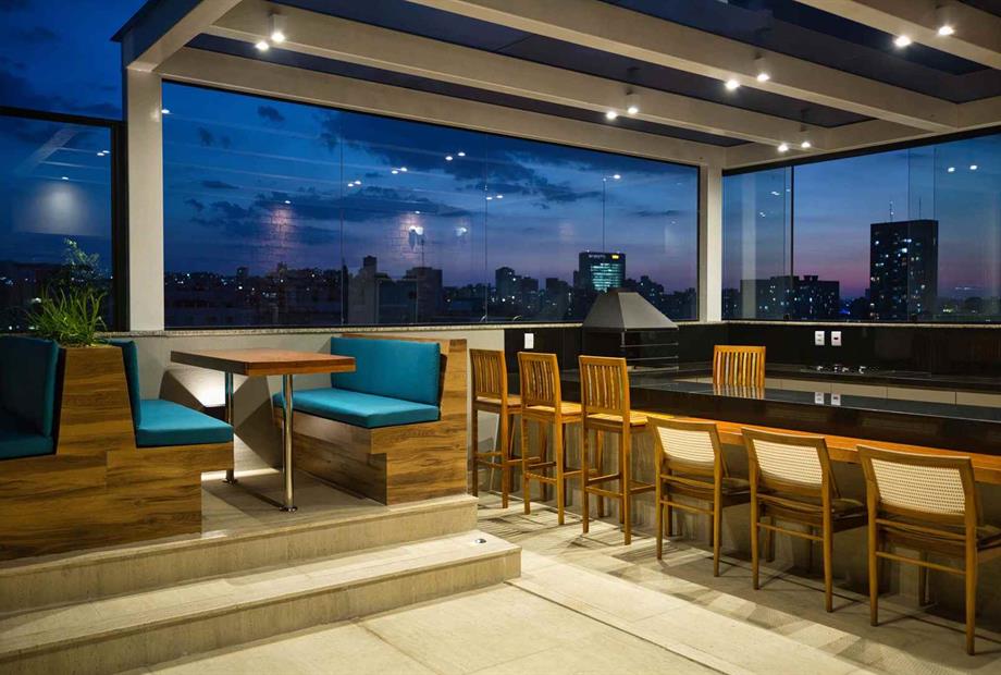 rooftop - noite bancada-compressed.jpg