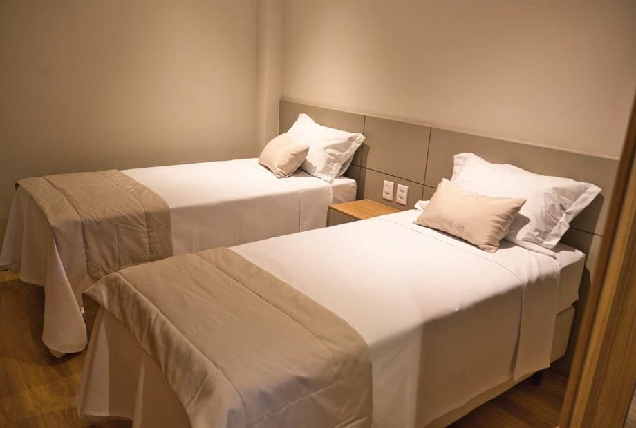 quarto cama solteiro 2-compressed.jpg