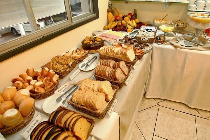 cafe-0003-min.jpg