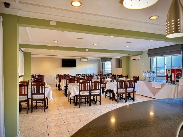 cafe-001-min.jpg
