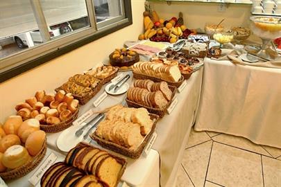 cafe-0003-min.jpg