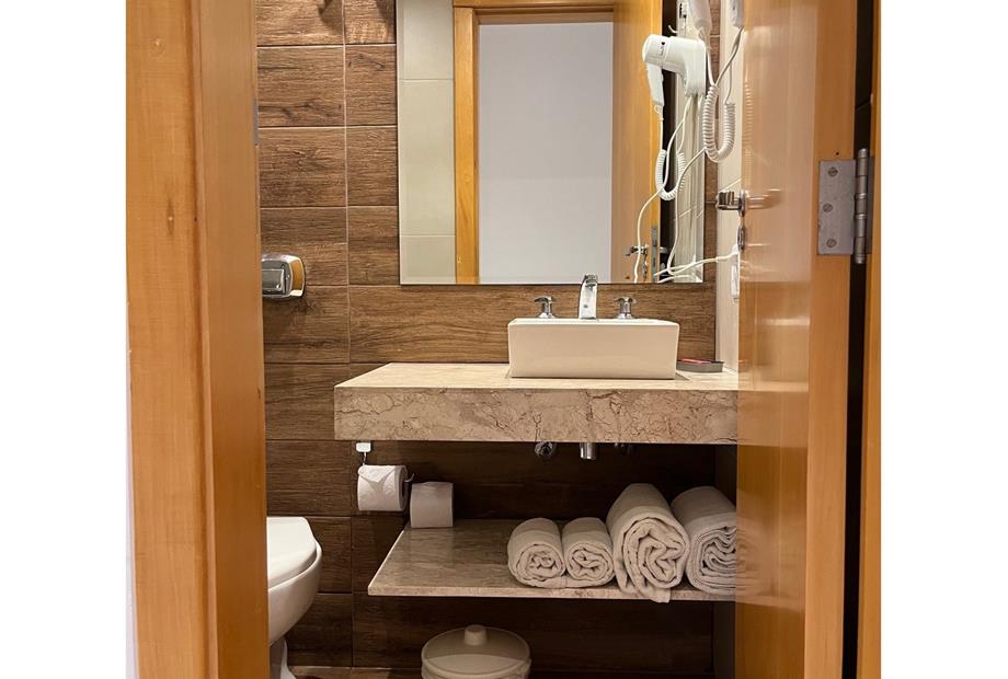 banheiro detalhes pia.jpg