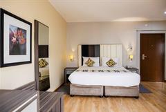 Twin Deluxe Collection