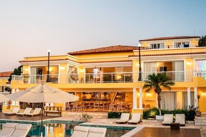 cópia de uni-72.jpg