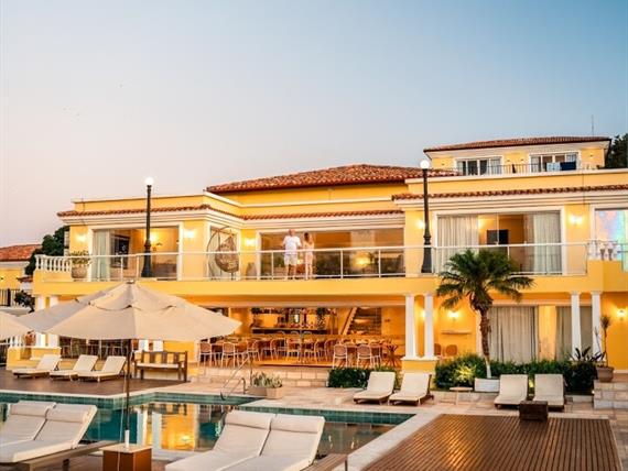 cópia de uni-72.jpg