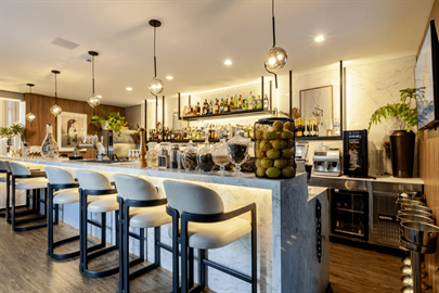 american-bar-002.jpg