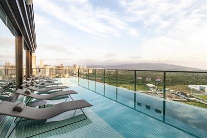 piscina-001.jpg