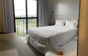 Casal Luxo + cama auxiliar do TRI Hotel Premium Itapema