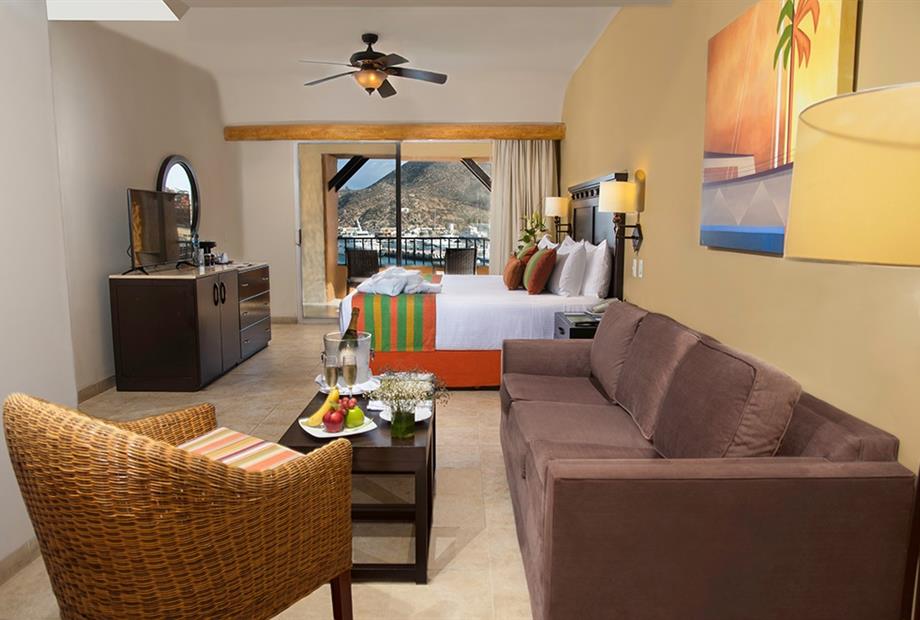 tesoro-los-cabos-junior-suite-2.jpg