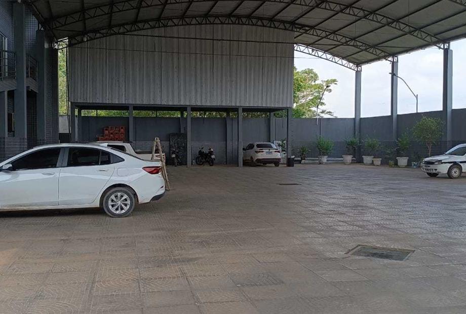 estacionamento coberto.jpeg