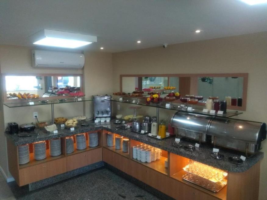 buffet cafe da manhã.jpg
