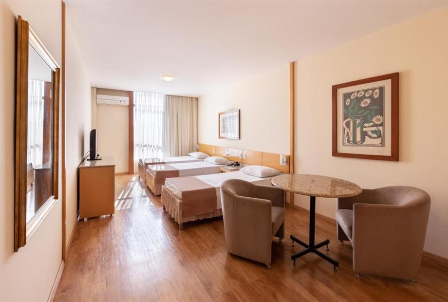 Quarto Triplo Luxo-1.jpg