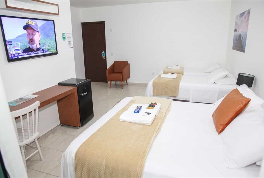 whatsapp image 2025-12-20 at 20.37.11 (17).jpeg