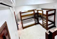 HOSTEL - CAMA EM DORMITÓRIO MASCULINO