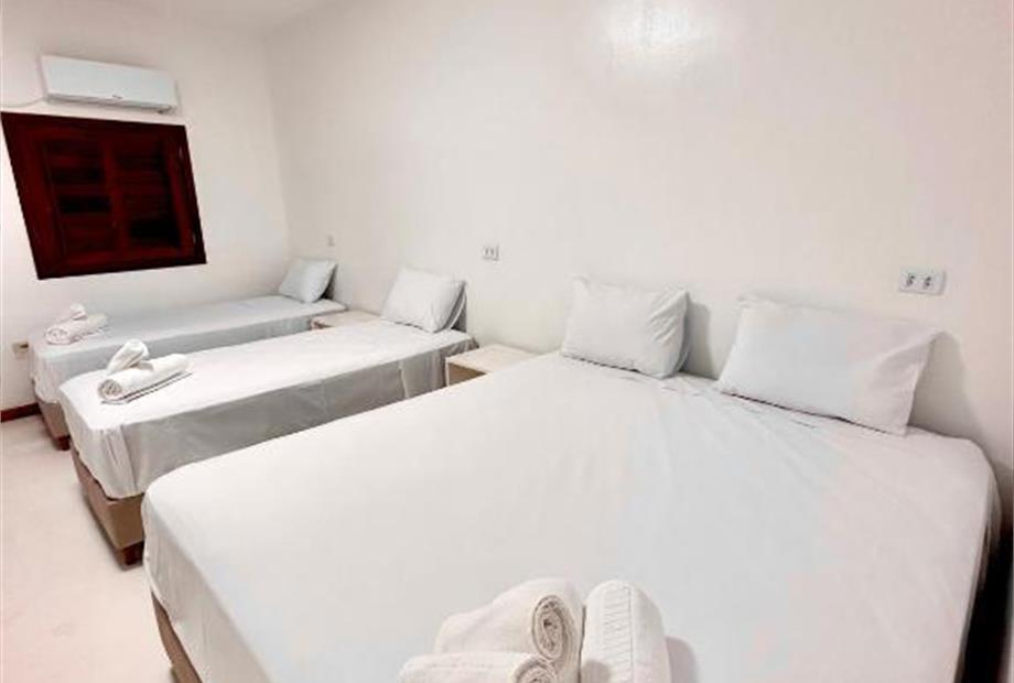 Quarto Família Superior-1.jpg