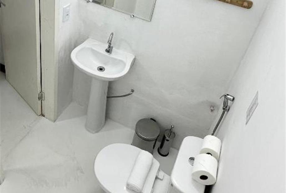 Quarto com 2 Camas de Solteiro-3.jpg