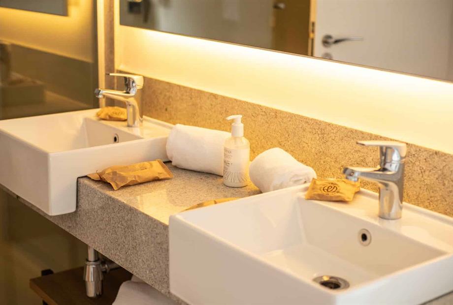 download (6) (2)_11zon.jpeg