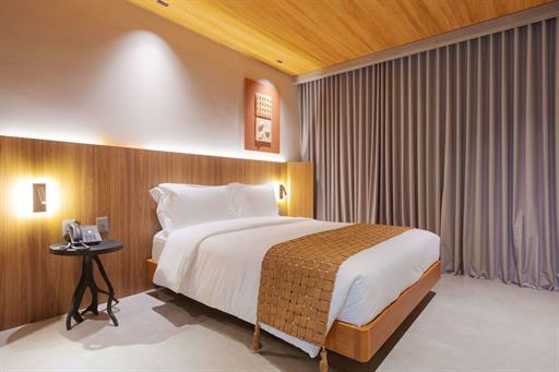 suíte lateral mar 1 omnibees.jpg