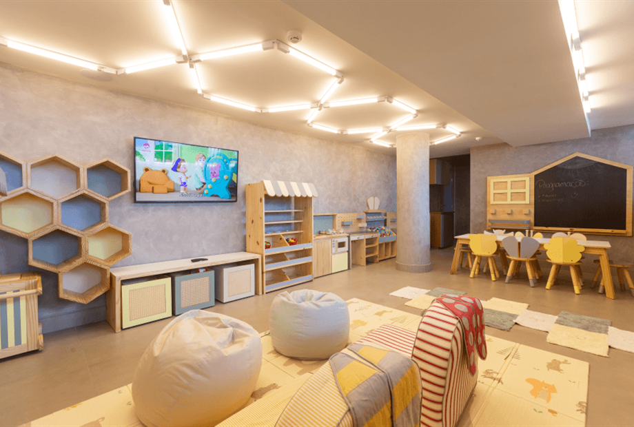 clubinho ritz cvc.png