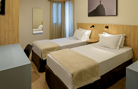 Select Duas Camas do Rio Hotel by Bourbon Batel | Curitiba