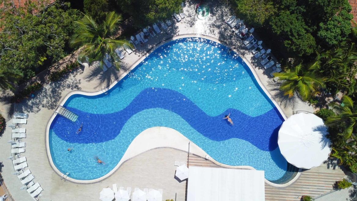 piscina.jpg