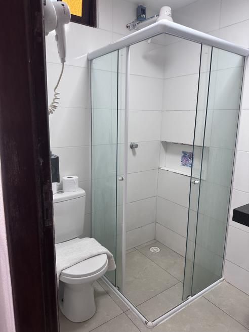 suite 02 - 06.jpg