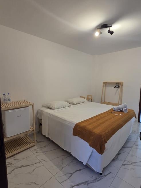 suite 08 - 04.jpg
