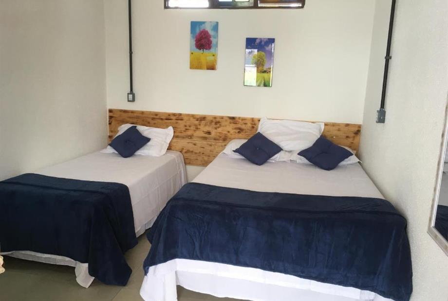 Quarto Deluxe com Cama Queen-size-5.jpg