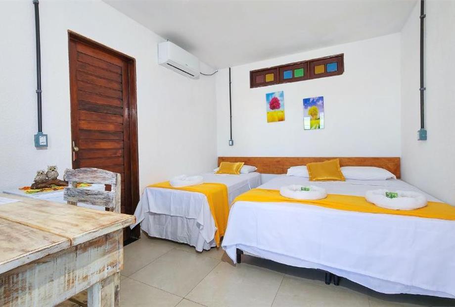 Quarto Deluxe com Cama Queen-size-9.jpg