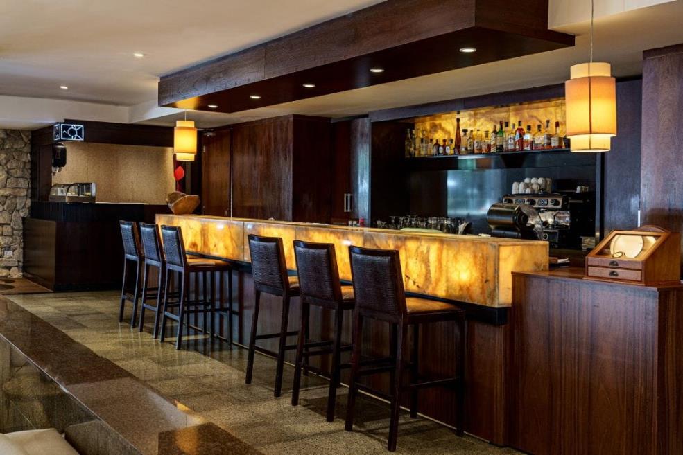 2026_daniel_pinheiro_bar_do_lobby (1).jpg