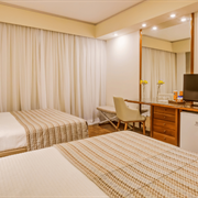 Superior Vista Piscina - Duas Camas Casal